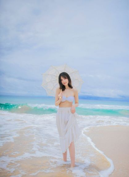 少妇老师勾引我做爰电影