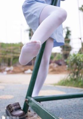 僵尸艳潭