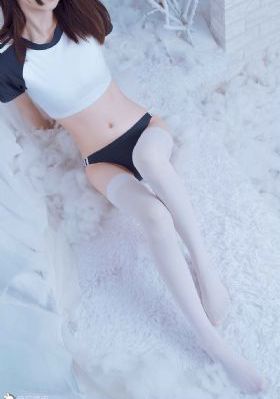 翘臀后进少妇大白嫩屁股视频