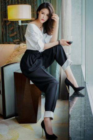 跨下征服艳岳杂乱小说