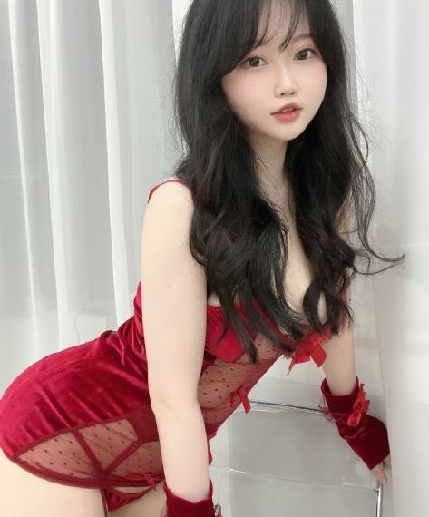 双性3p夹心边攻边受h视频