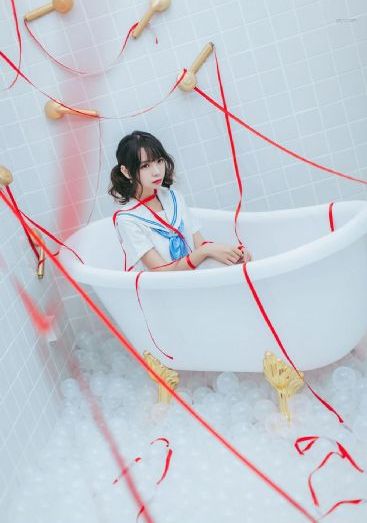 女警乳链乳环蒂环铃铛调教