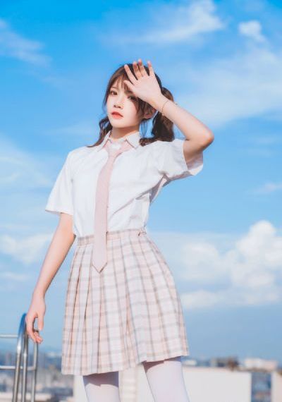 龙女仆