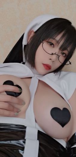 老板娘三