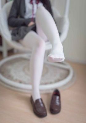 悬崖之上免费观看完整版高清电影